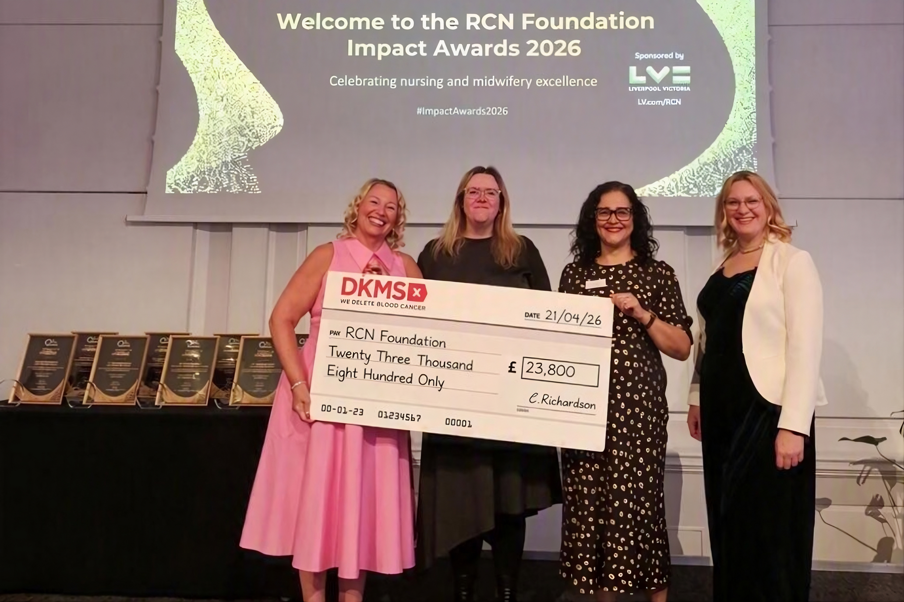 DKMS cheque presentation