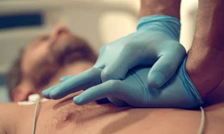 How-to-perform-chest-compressions