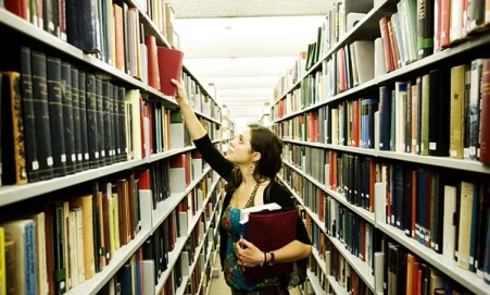 Searching-and-critiquing-research-literature