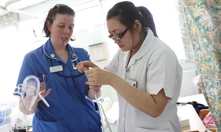 Supporting-newly-qualified-nurses-to-develop-their-leadership-skills