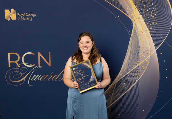 @Model.StoryImage.Alt