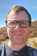 Dr Dan Warrender