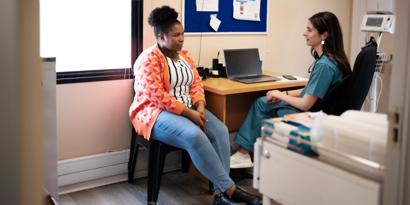 Community nurse arriving at a patients home Community nurse arriving at a patients home