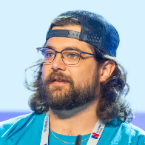 Headshot of Alex Knight