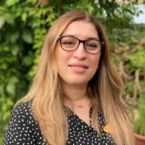 Headshot of Georgiana Ionescu
