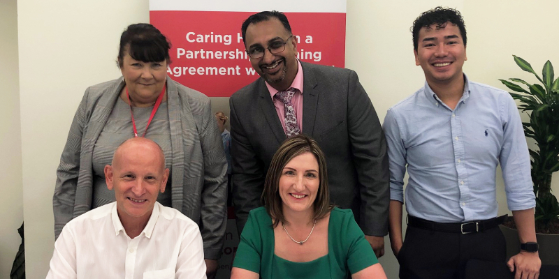 The RCN and Caring Homes Group sign a learning agreement
