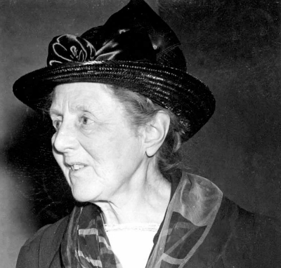 Dorothy Coode, 1935–1937. Dorothy was particularly interested in professional nursing issues and took up several roles at the College, including President of the London Branch, Vice Chair of Council (1937-1940), Chair of Council (1940-1946) and President (1935-1937). She was awarded an OBE (1943) for her services to nurse education and politics, in particular her work with the College. @Model.StoryImage.Alt