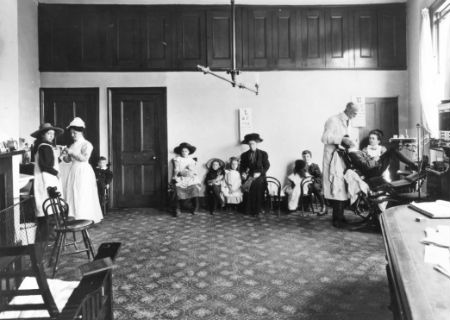 Deptford Health Clinic 1911 @Model.StoryImage.Alt