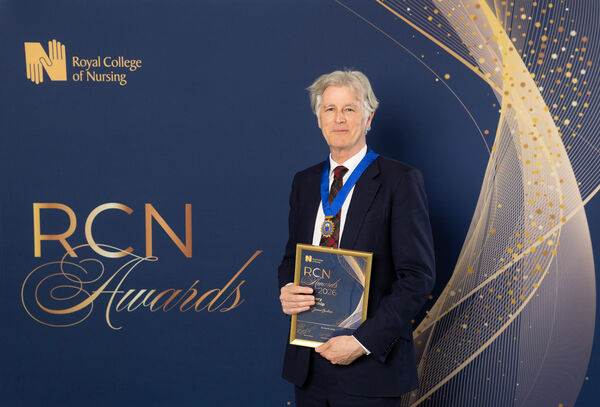 @Model.StoryImage.Alt