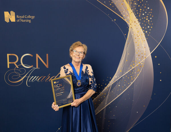 @Model.StoryImage.Alt