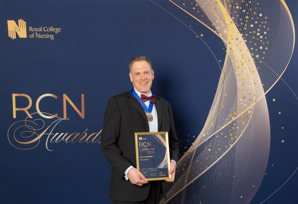 @Model.StoryImage.Alt