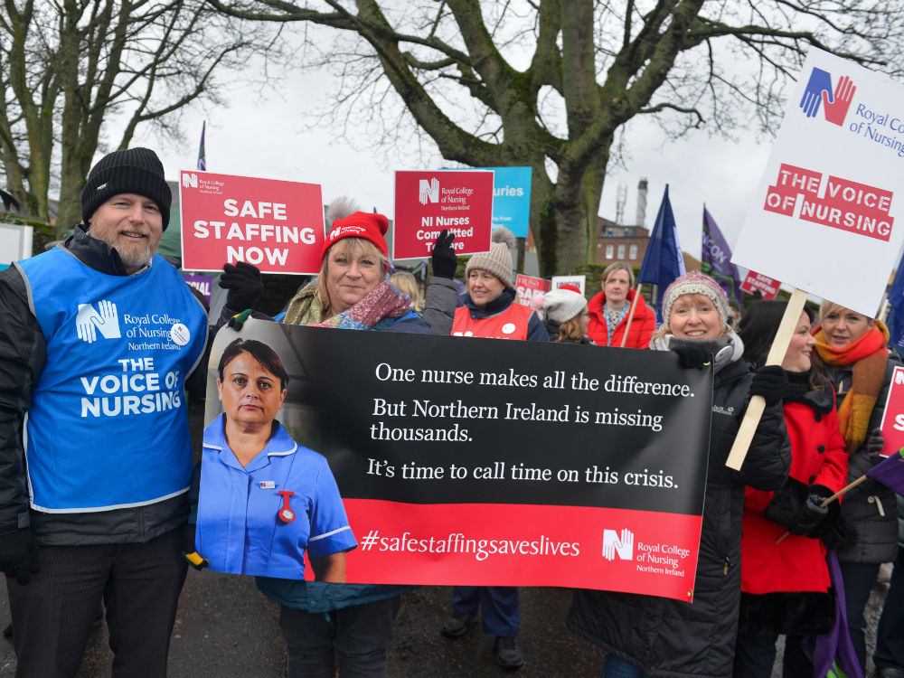 group on picket line