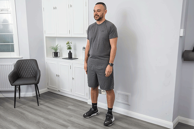 How to perform a side stretch