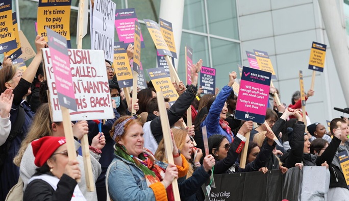 Nursing staff on picket line