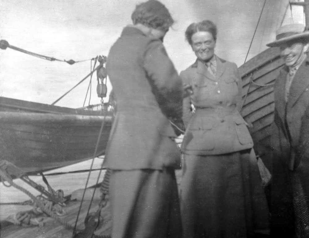 Women of the Scottish Women’s Hospitals group including founder Dr Elsie Inglis wearing the ‘grey partridges’ tartan, Romania.